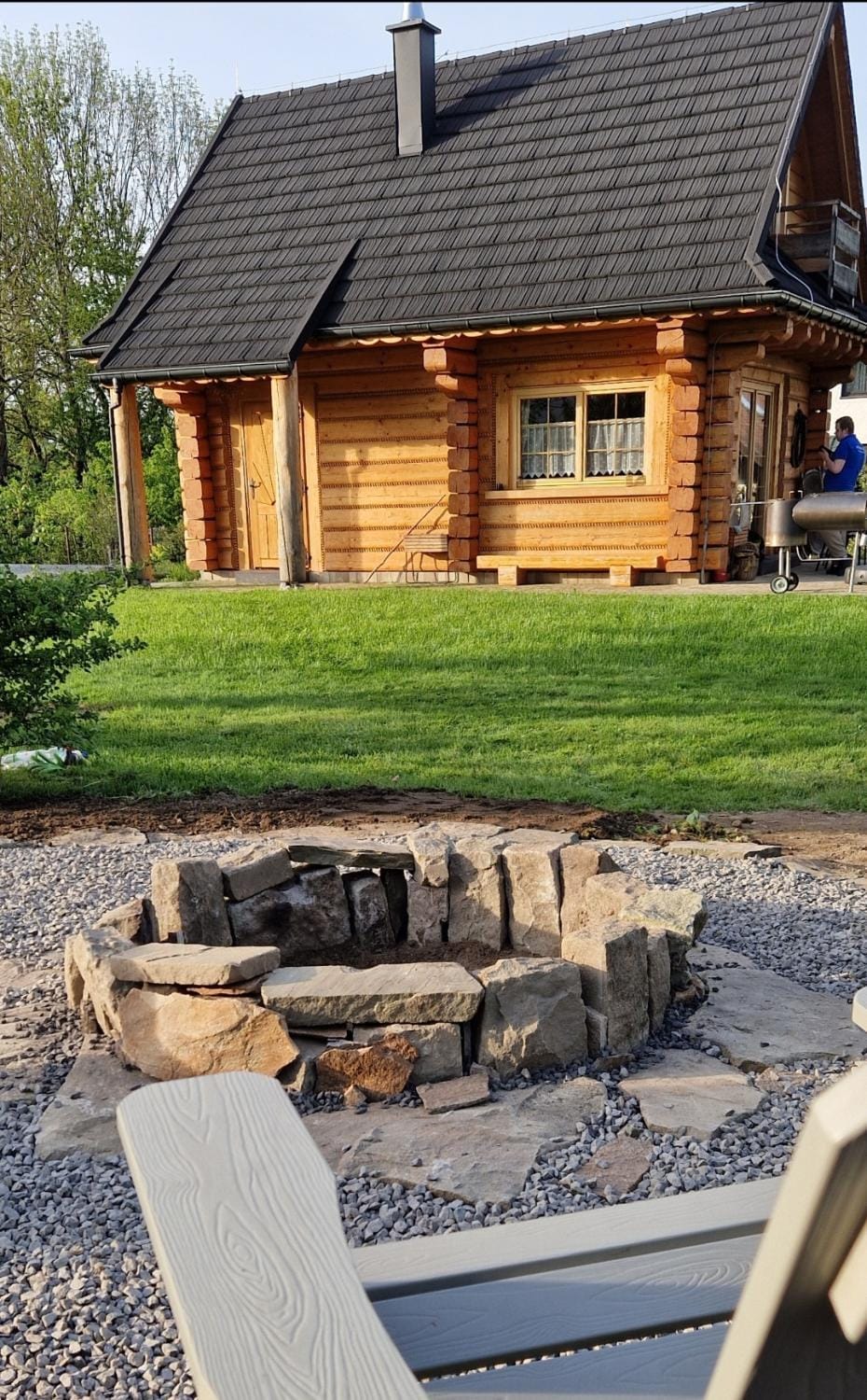 Property building, Spring, Day, BBQ facilities, Garden, Garden view, Area and facilities