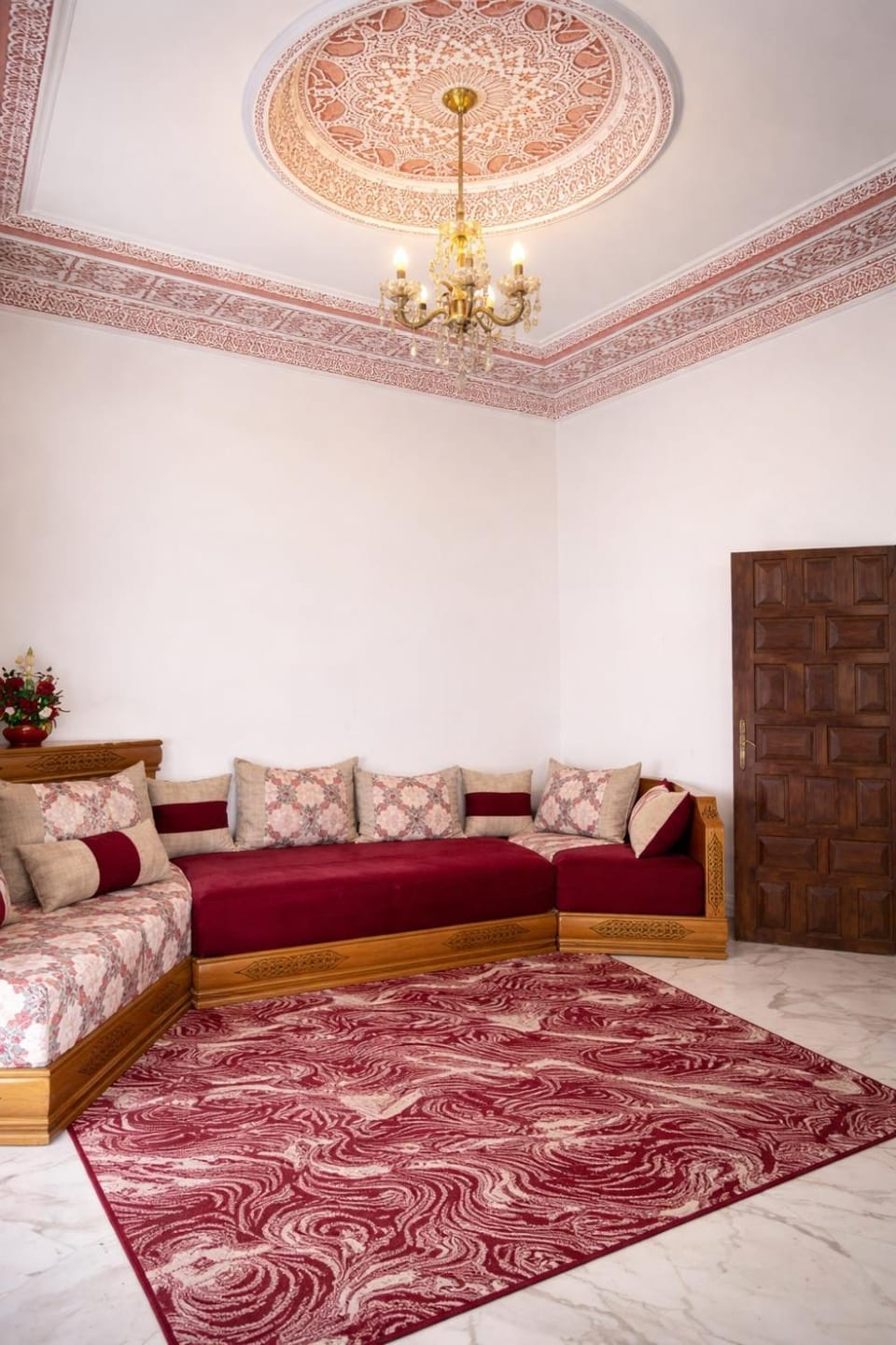 Bed, Living room, Photo of the whole room, Seating area