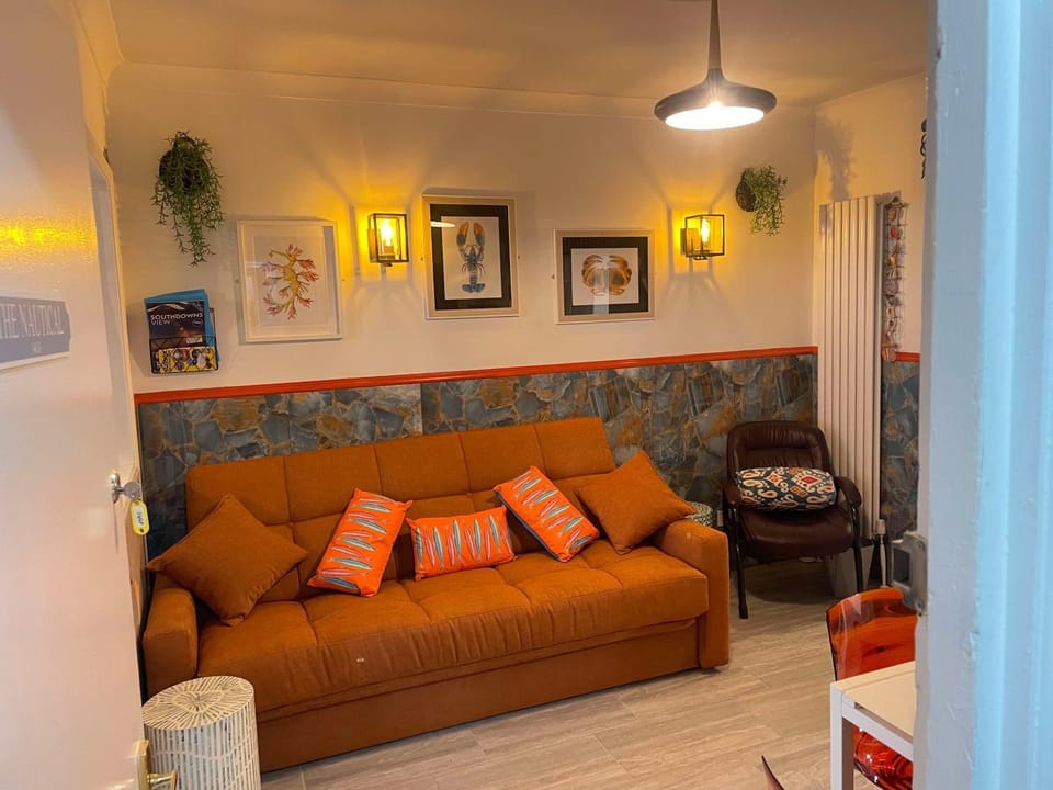 "The Nautical" Dog Friendly Seafront Apartment Apartment in Eastbourne
