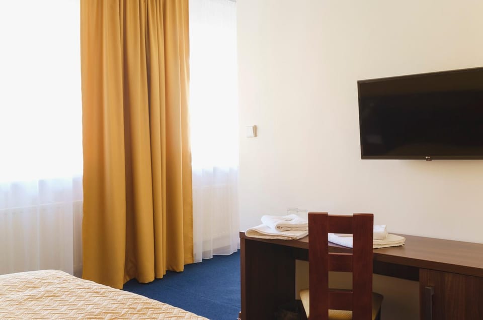 TV and multimedia, Photo of the whole room