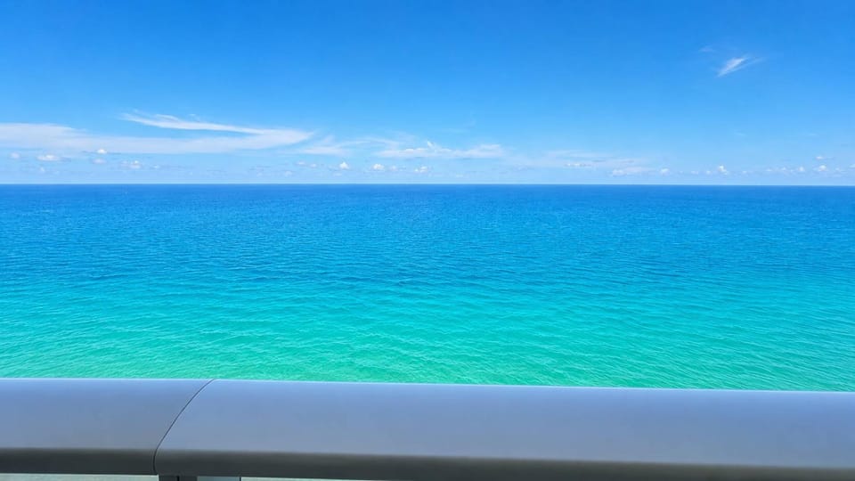 Opulent Three Bedroom Condo Panoramic Ocean Views House in Hollywood Beach