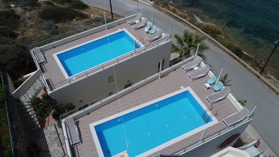 Sea view, Swimming pool