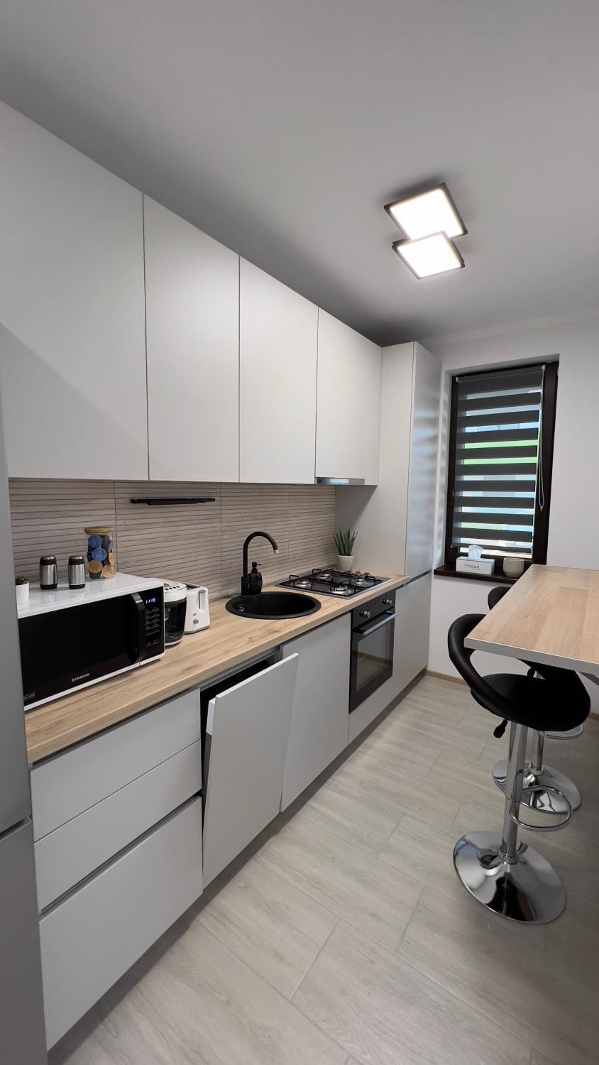 Kitchen or kitchenette, Dining area, dishwasher, minibar, pet friendly, toaster, washing machine