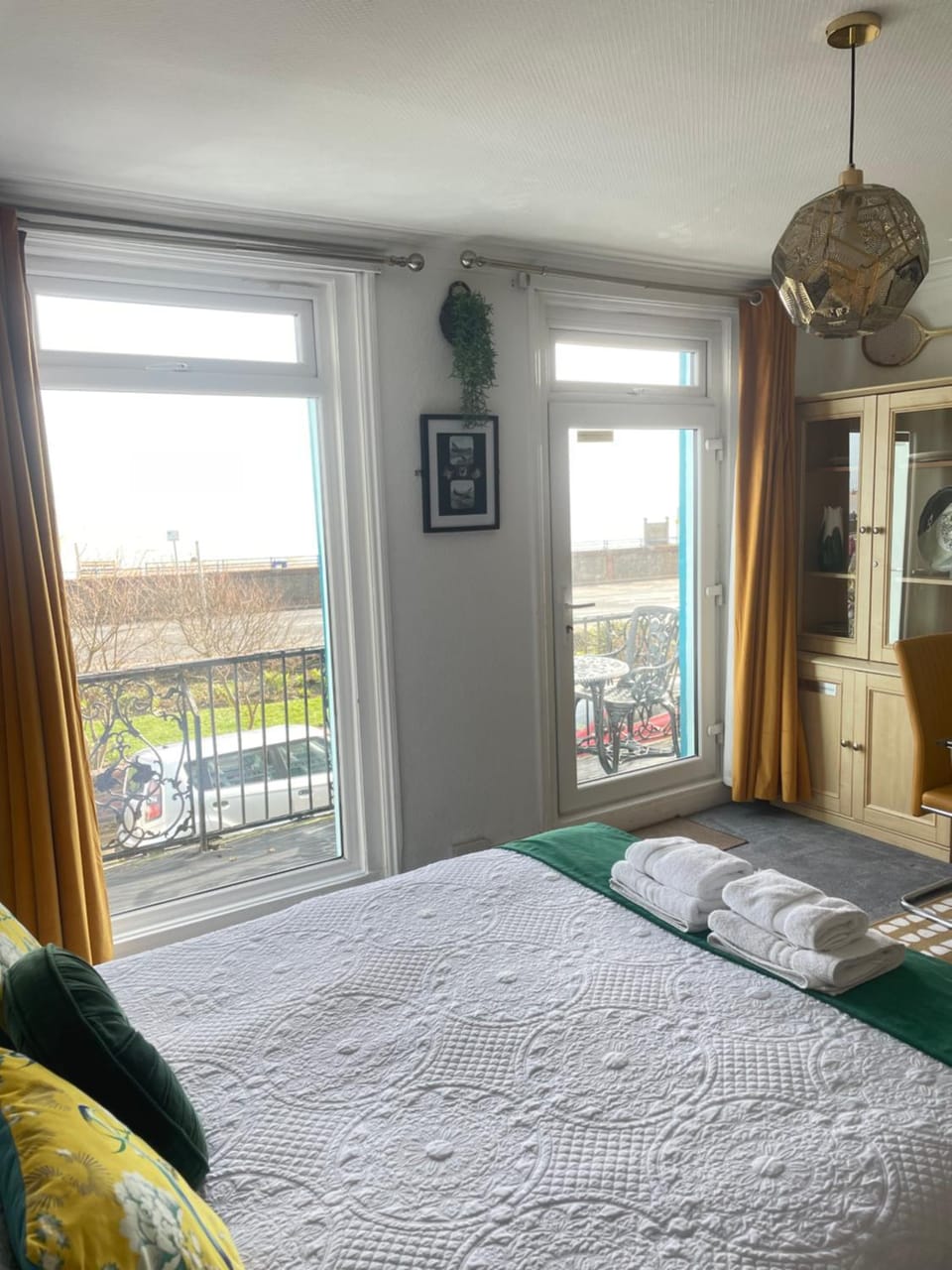 View (from property/room), Balcony/Terrace, Bedroom