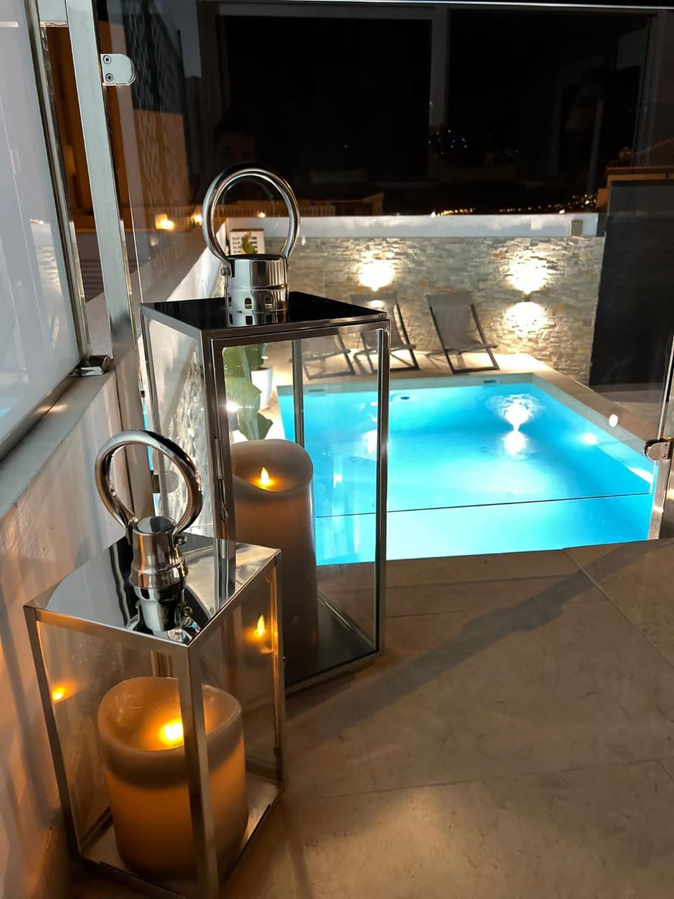 Pool view, Swimming pool