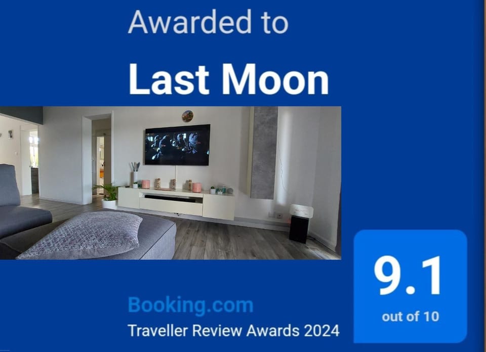 Last Moon Apartment in Flic en Flac
