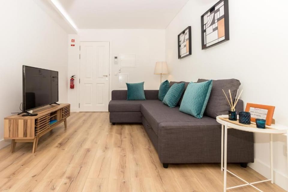 Oporto Modern Apartments - Campanha Train Station Apartment in Porto