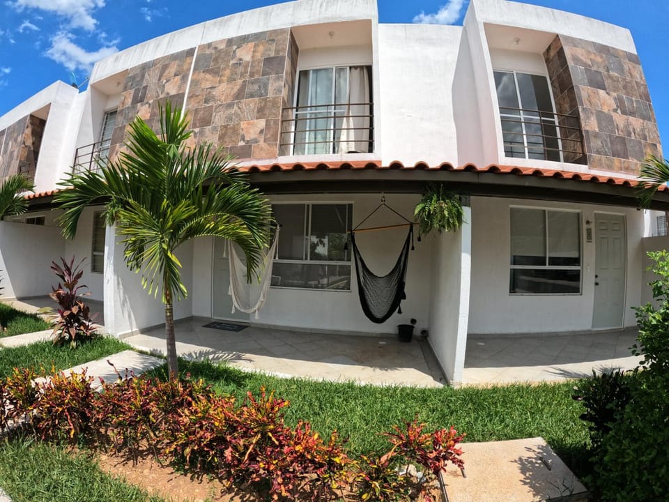 Property building, Balcony/Terrace