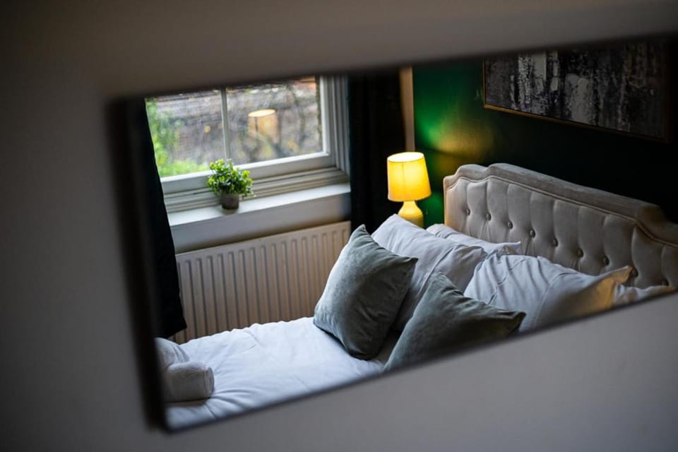 Brick Lane Hub Bed and Breakfast in London Borough of Hackney