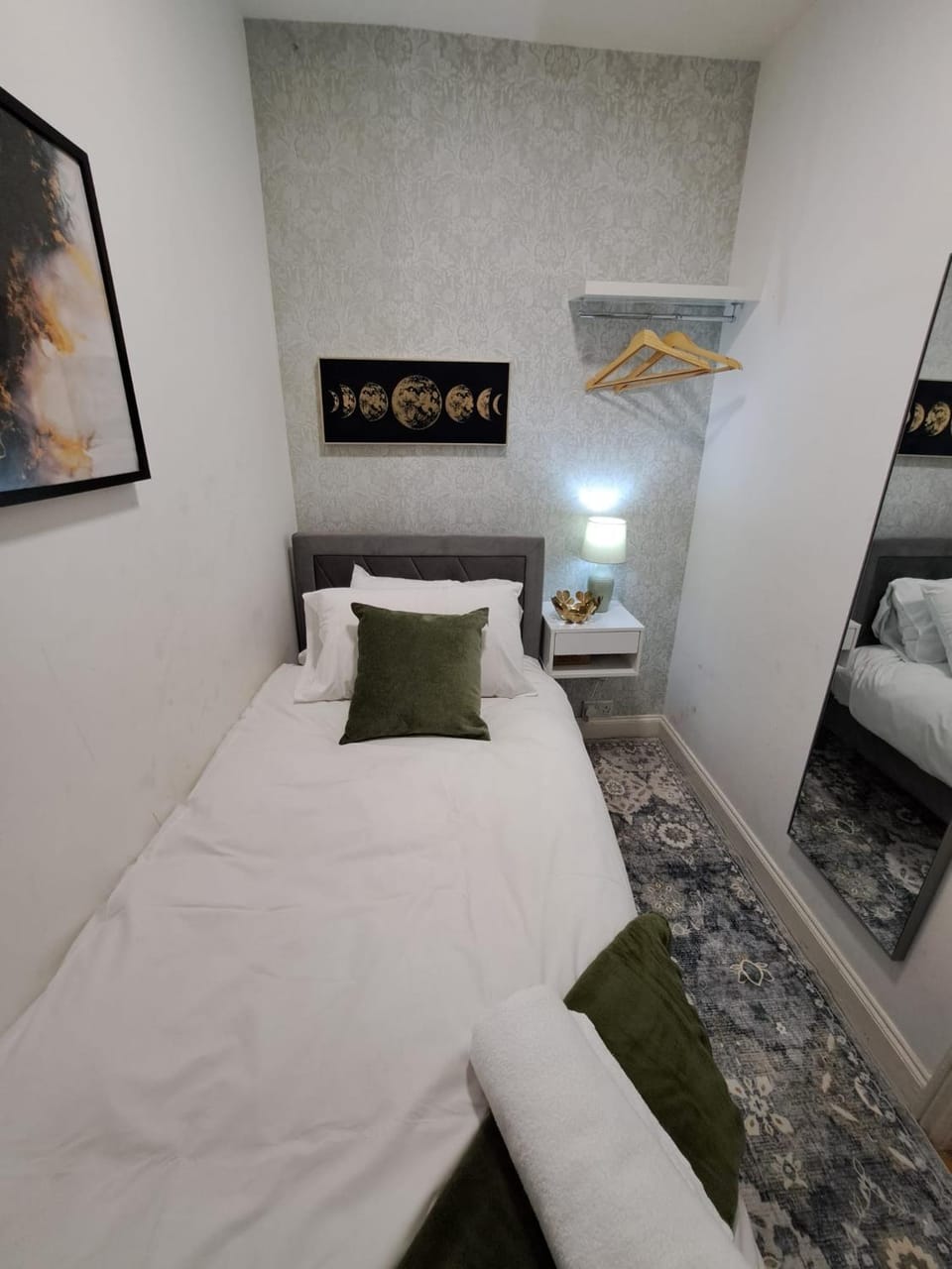 Brick Lane Hub Bed and Breakfast in London Borough of Hackney