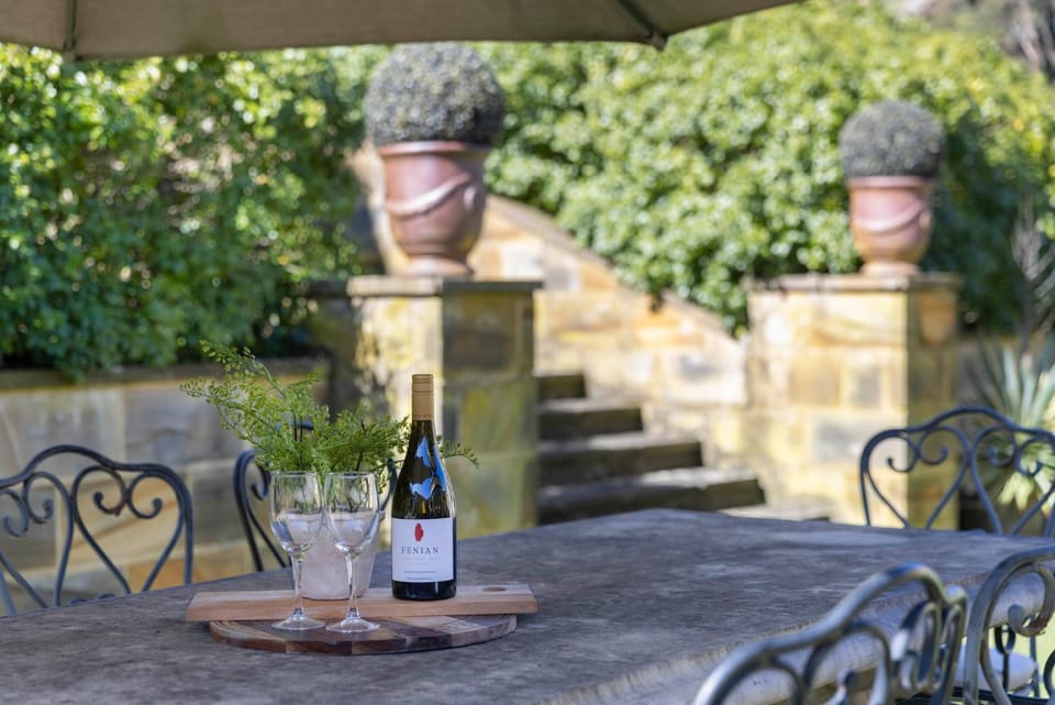 Garden, Dining area, Garden view, Drinks