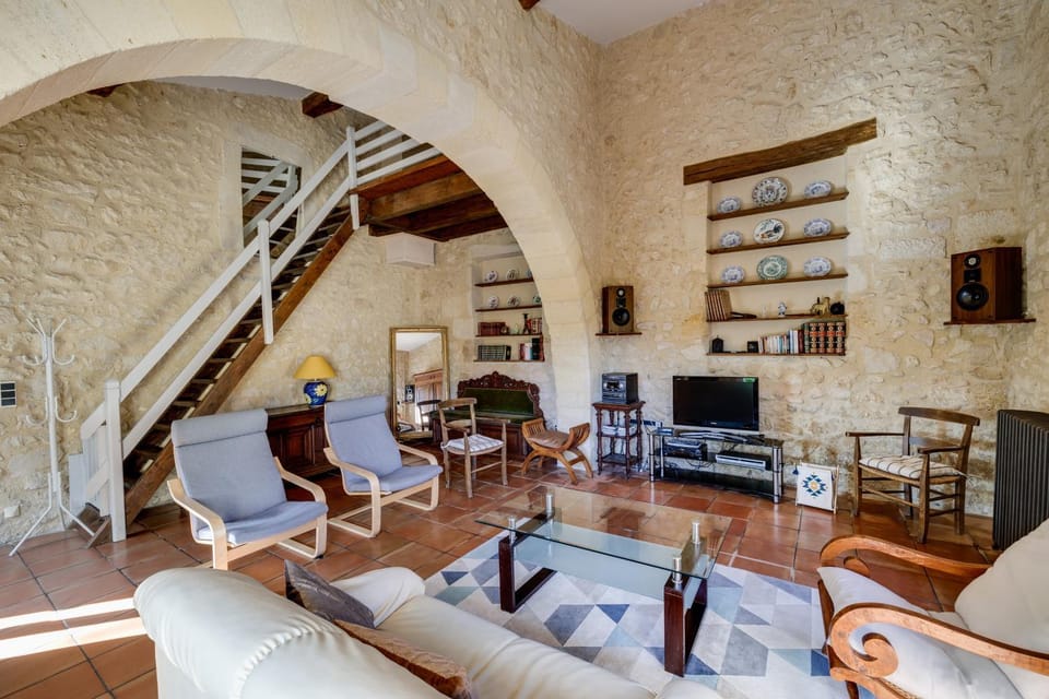 Property building, Living room