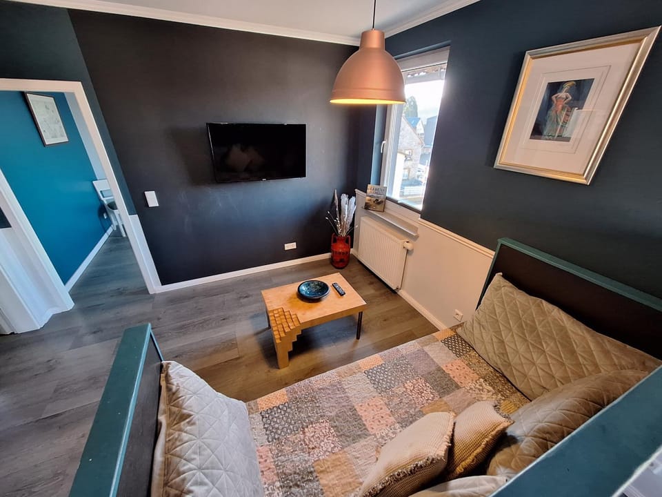 Oerlinghausen Groß, 8 Personen, 5 Zimmer, 2 Bäder Apartment in Bielefeld