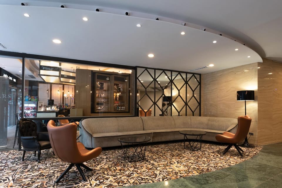 Lobby or reception, Area and facilities
