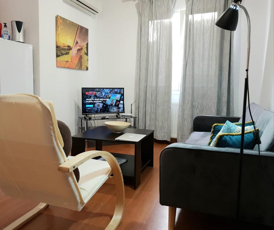 J'Living Apartment in Kavala