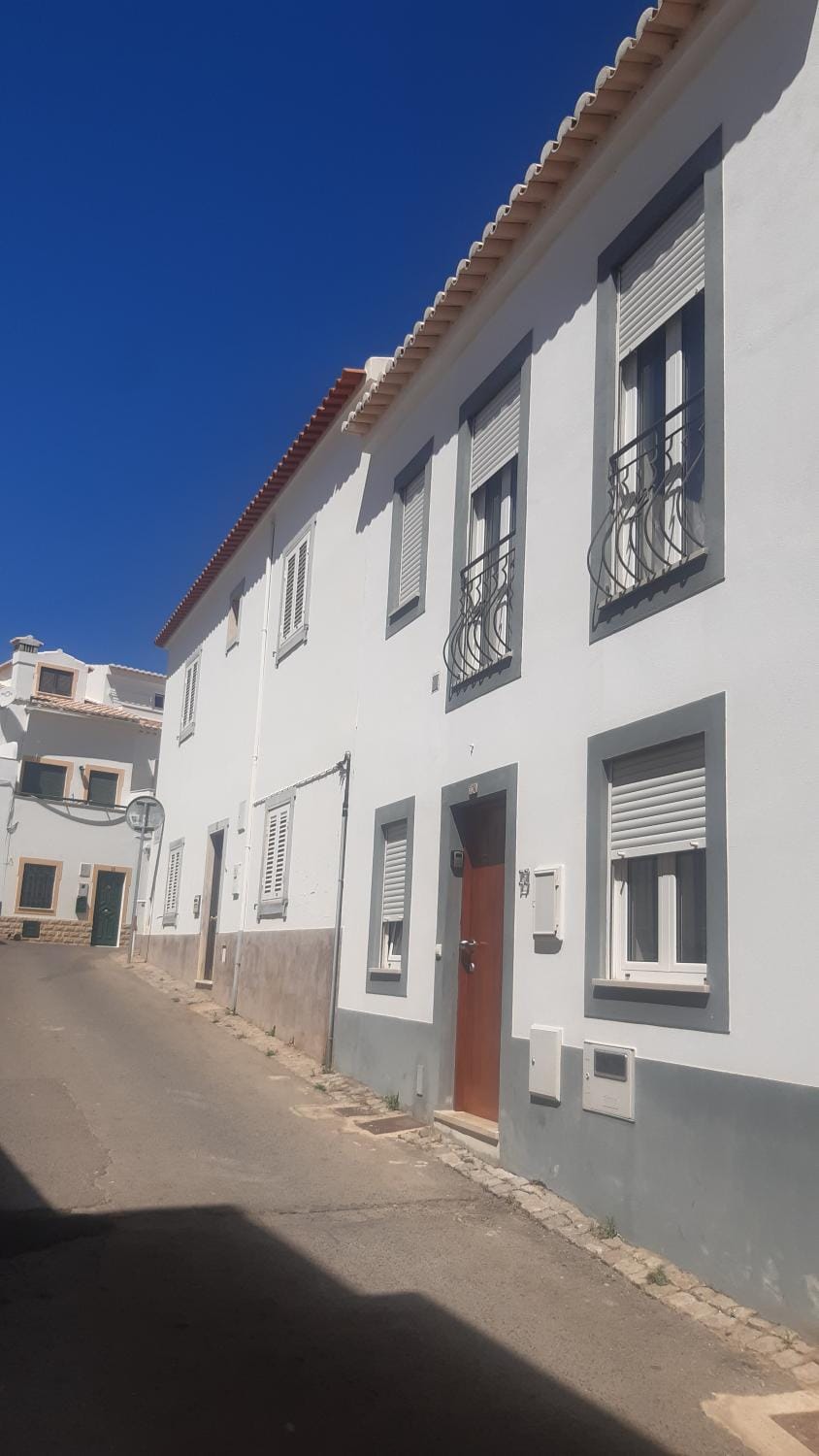 Property building, Street view