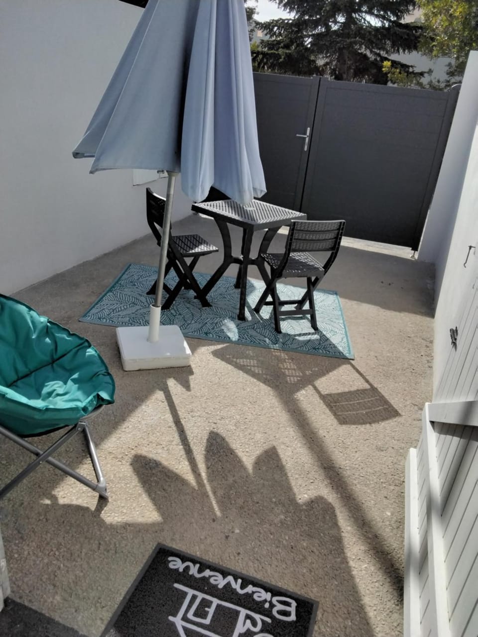 Patio, Inner courtyard view