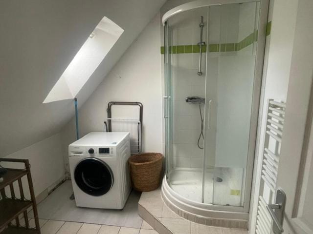 Shower, washing machine