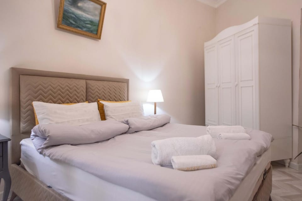 Old Town-Booking Apartment Apartment in Tbilisi, Georgia