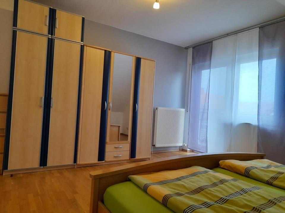 Bed, Photo of the whole room, Bedroom, wardrobe