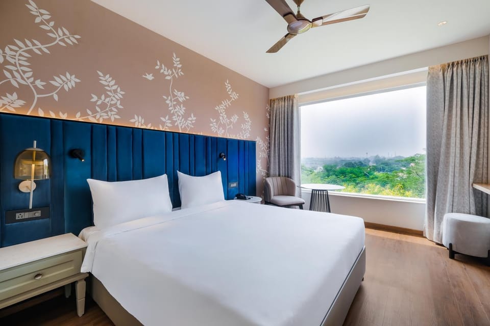 Bed, View (from property/room), Bedroom