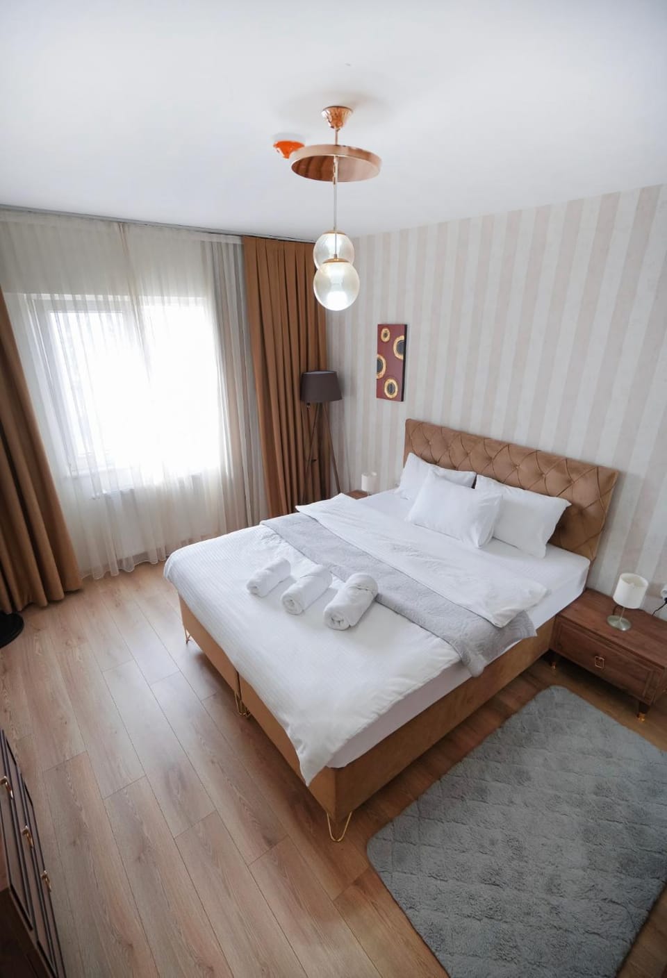 Bed, Photo of the whole room, Bedroom, towels