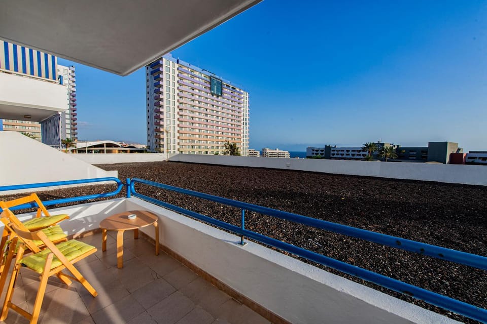 Day, Balcony/Terrace, Landmark view