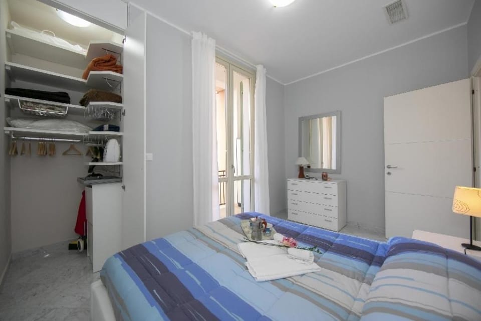 Bed, wardrobe