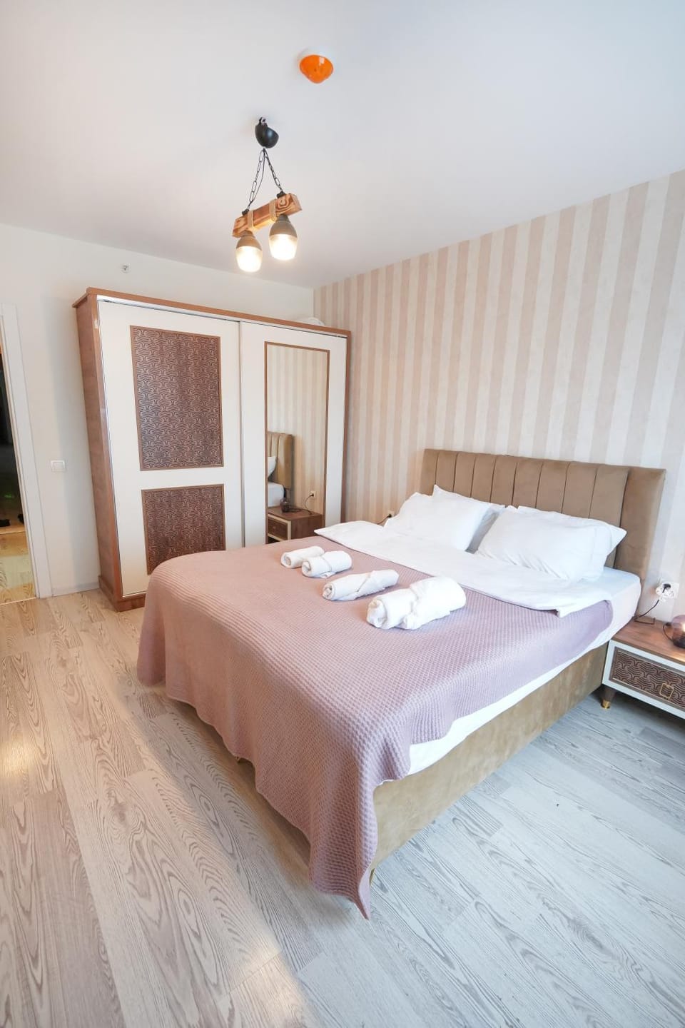 Bed, Photo of the whole room, Bedroom, towels, wardrobe