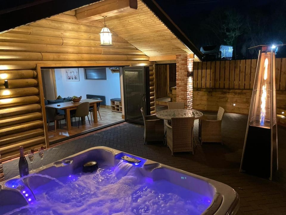 Harewell wood lodge Nature lodge in Borough of Harrogate