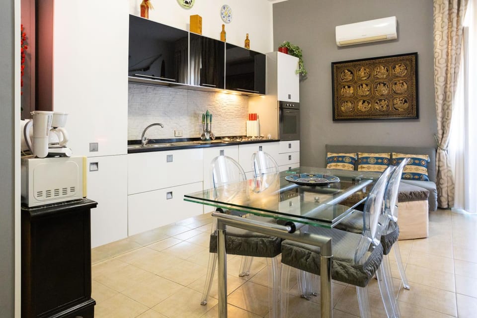 Kitchen or kitchenette, Living room, Dining area, stove