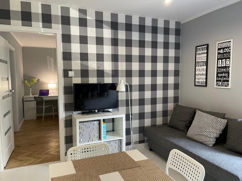 TV and multimedia, Seating area