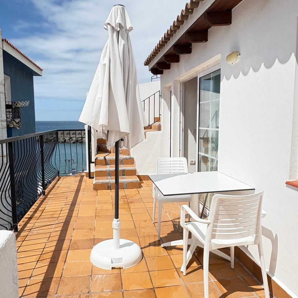 Day, Balcony/Terrace, Dining area, Sea view