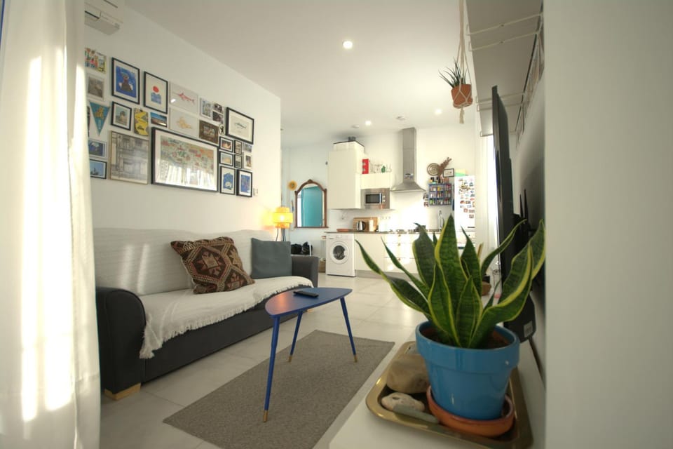 Livingtarifa Apartamento La Palmera Apartment in Tarifa