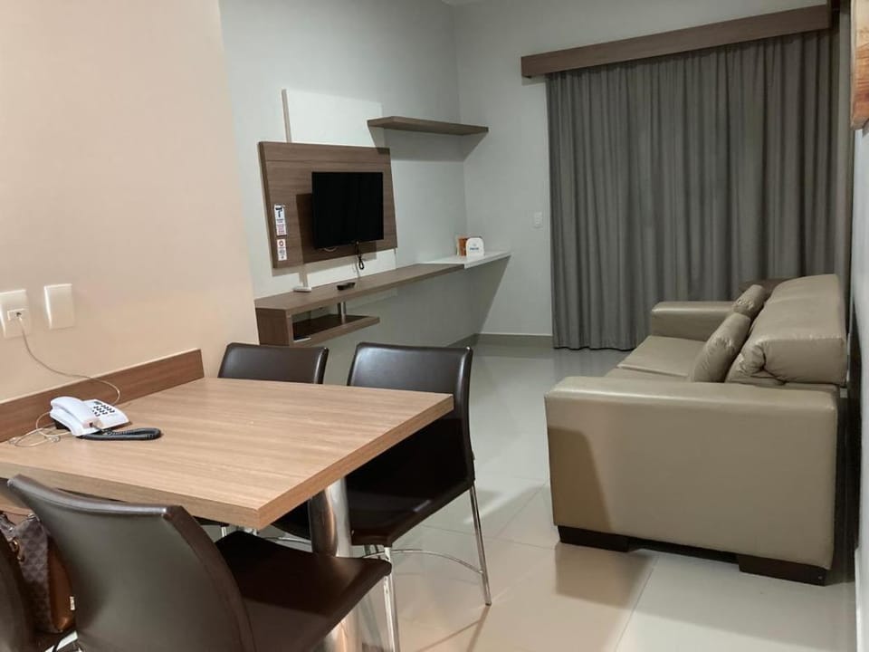 TV and multimedia, Living room, Dining area