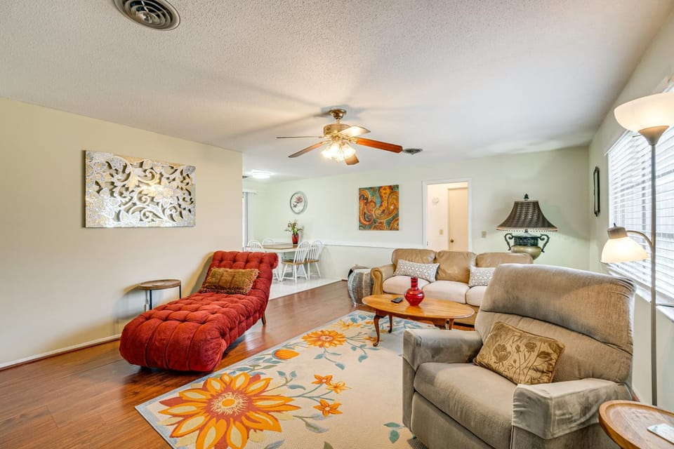 Englewood Home on Canal: Boat to Lemon Bay! House in Englewood