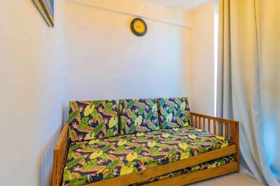 Bed, Living room, Seating area