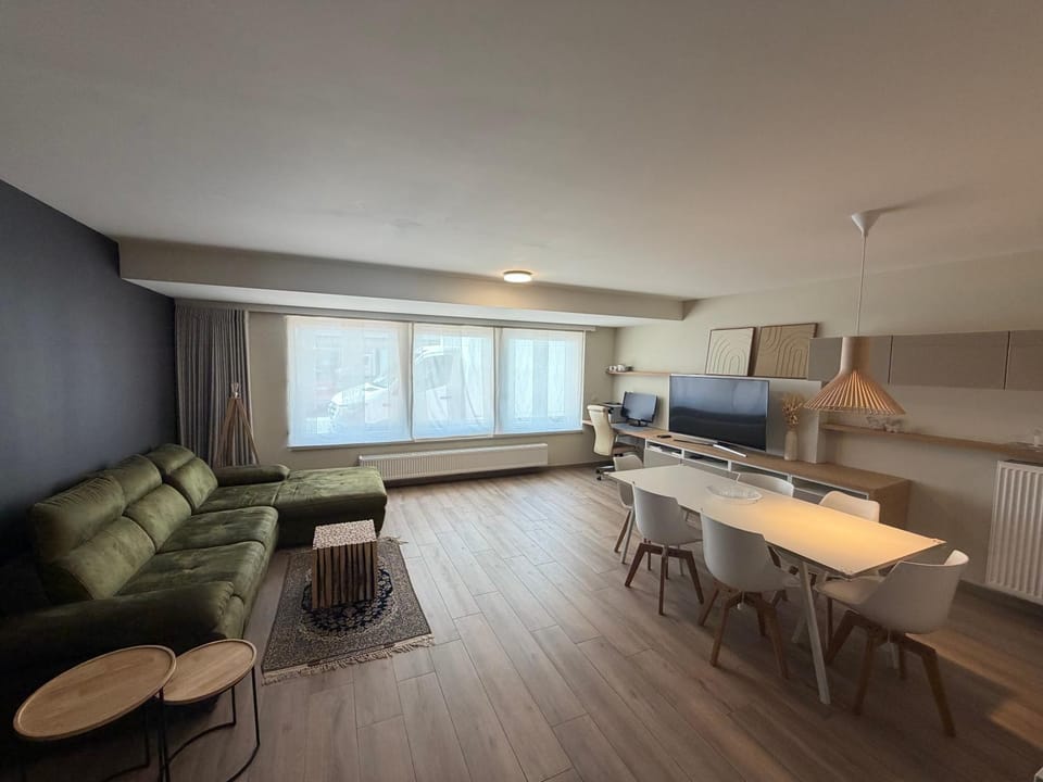 Beautiful 3 bedroom garden-apartment near Knokke-Strand Beach Bar Apartment in Knokke-Heist