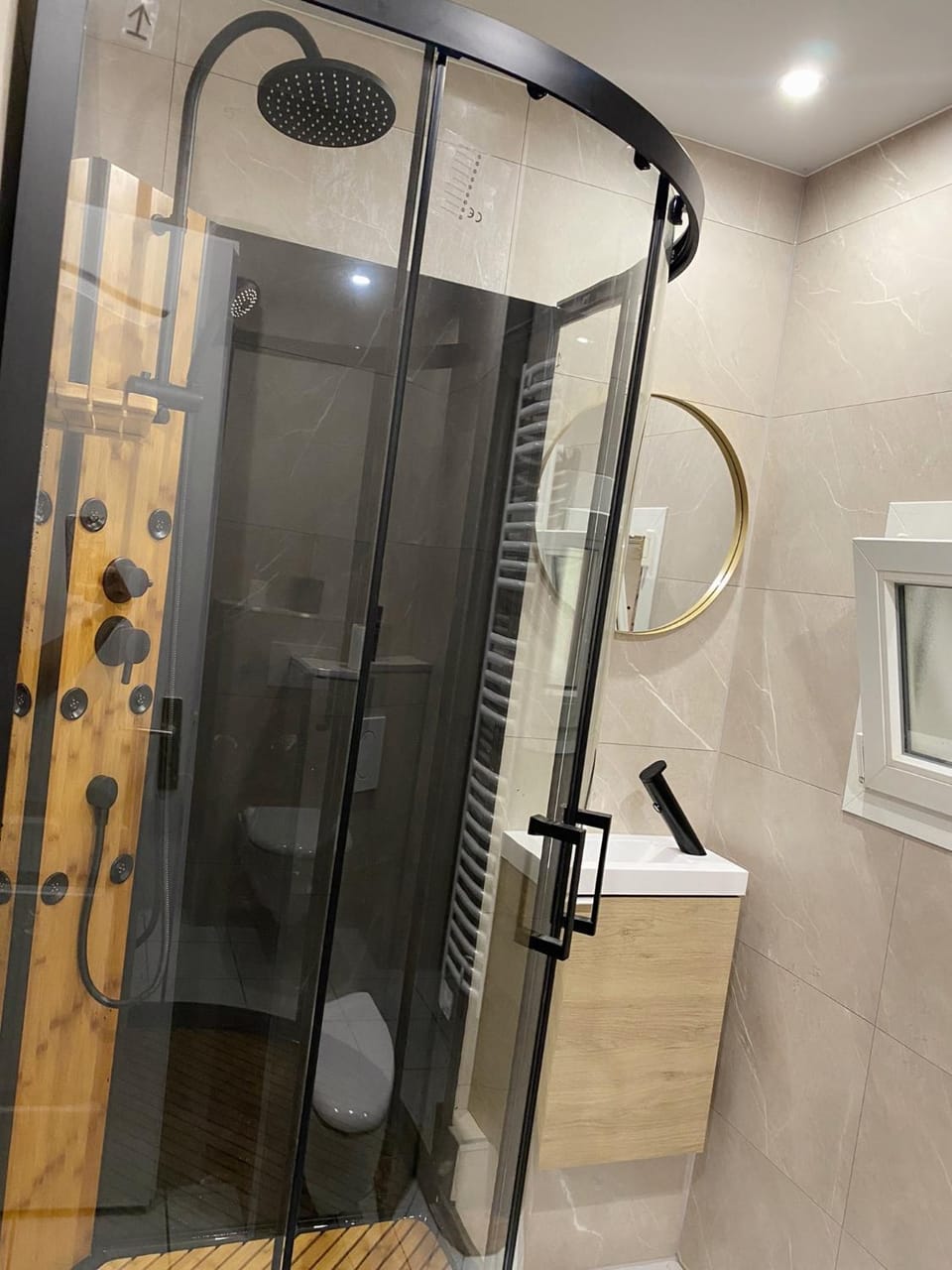 L’appart [é] spa Apartment in Besançon