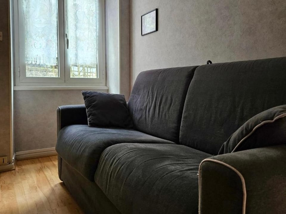 Appartement T2 calme - WiFi Apartment in Jura