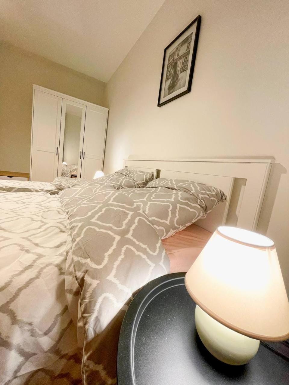 Bed, Bedroom
