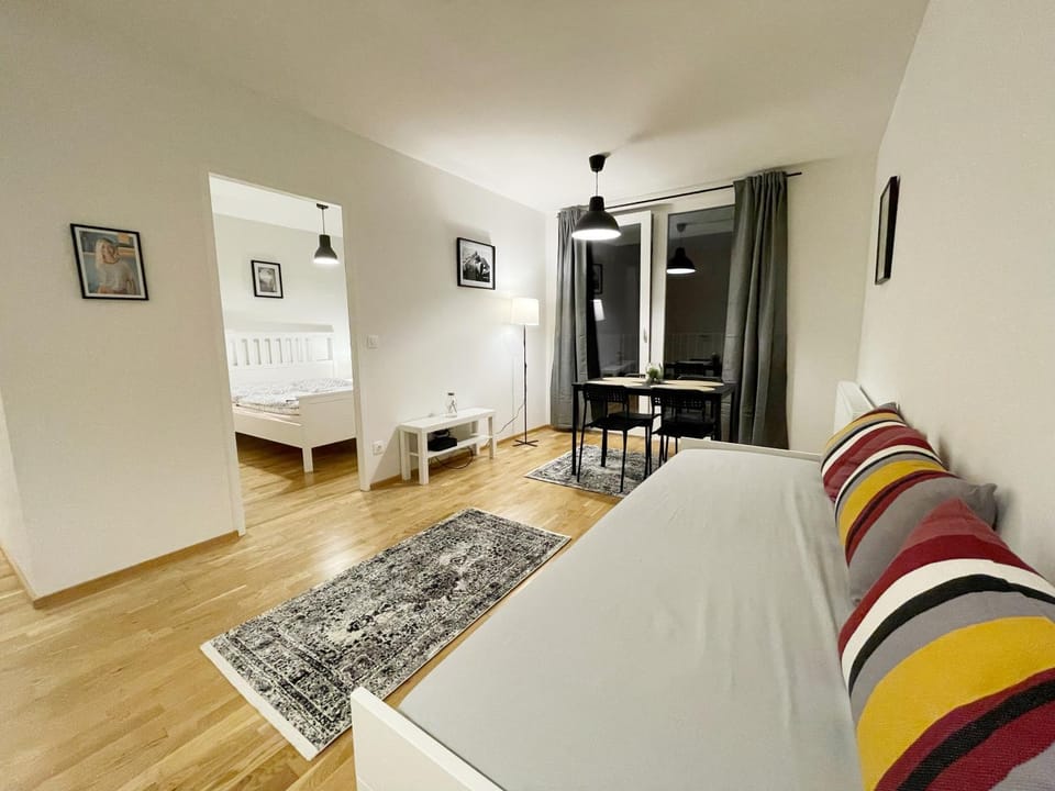MUZETA11 - Modern Town Apartment with Balcony Apartment in Vienna