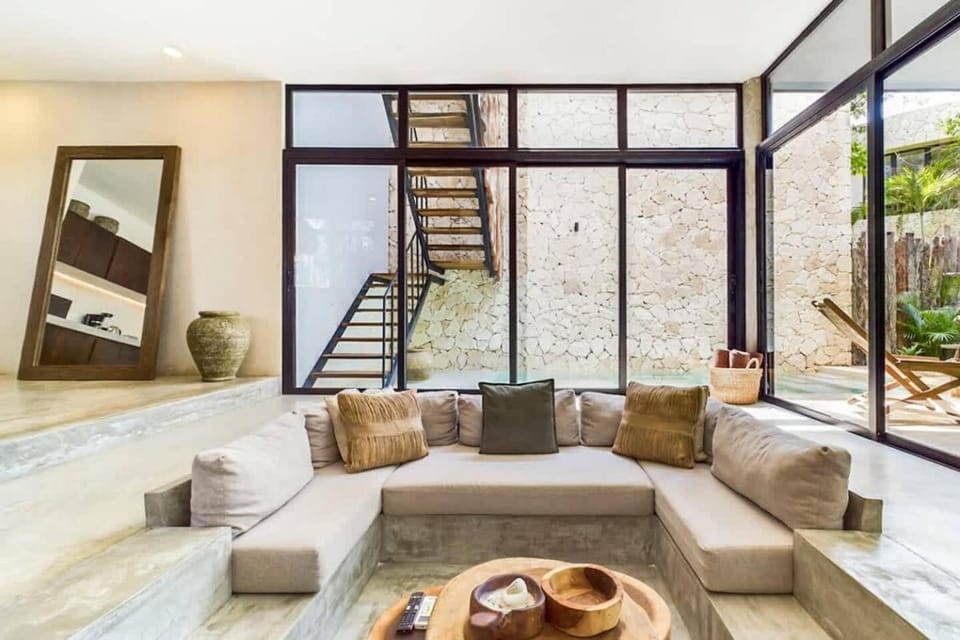 Living room, Seating area
