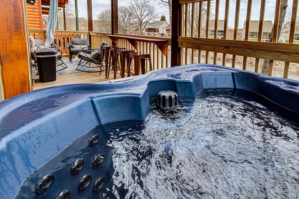 River Elegance #2335 House in Pigeon Forge