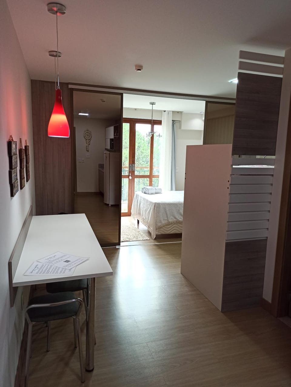 Photo of the whole room, Dining area, Bedroom