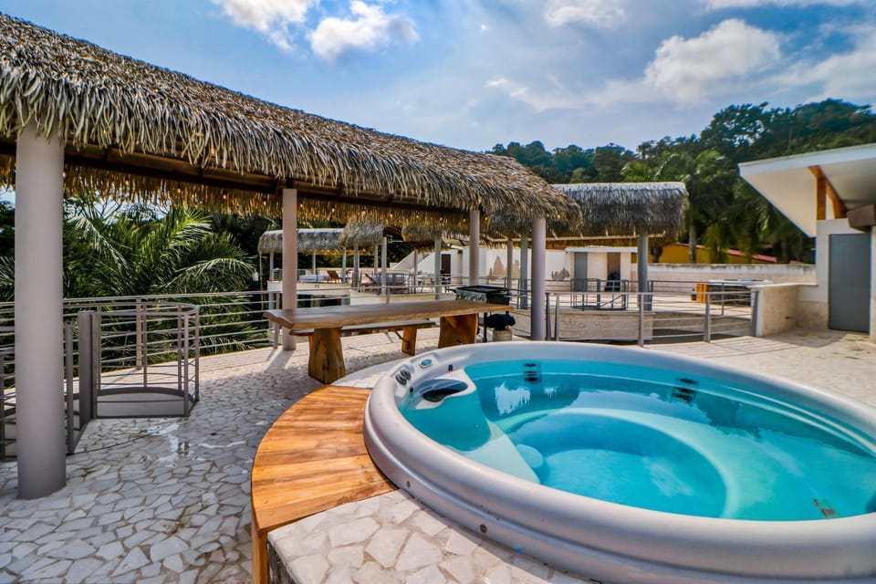 Hermosa Wave C2 Apartment in Playa Hermosa
