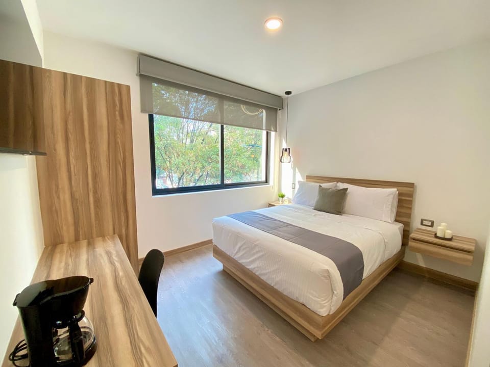Bed, Kitchen or kitchenette, Photo of the whole room, Bedroom