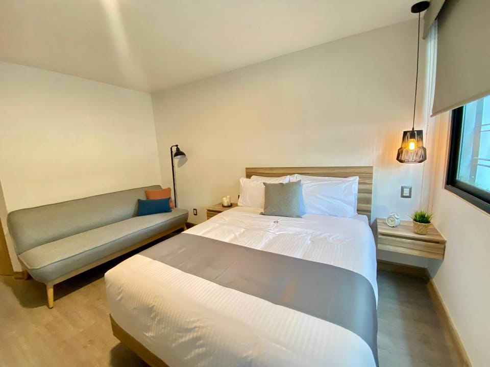 Second Home Darwin Bed and Breakfast in Mexico City