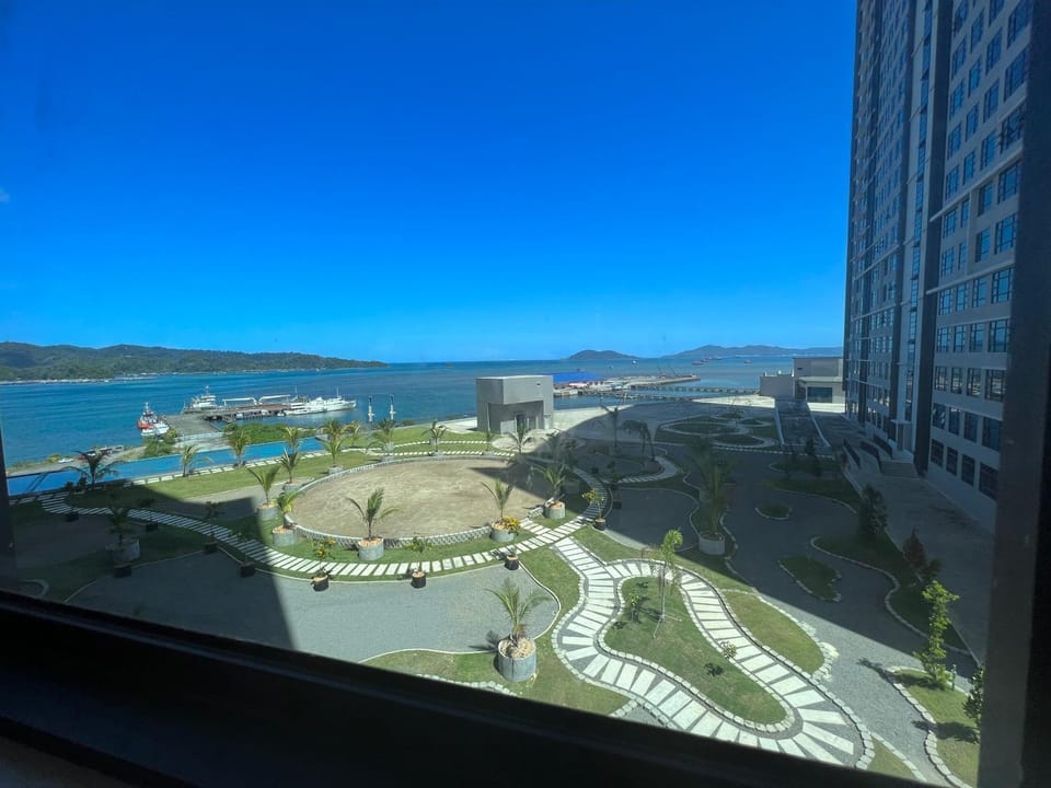 Nearby landmark, Sea view, Swimming pool
