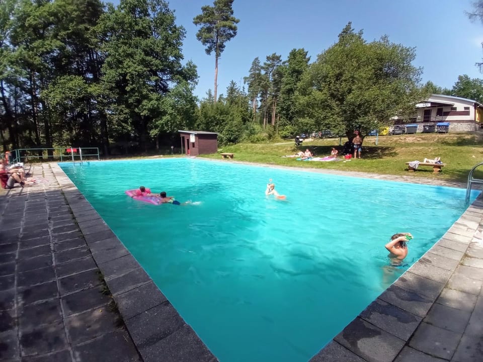 Swimming pool, Swimming pool